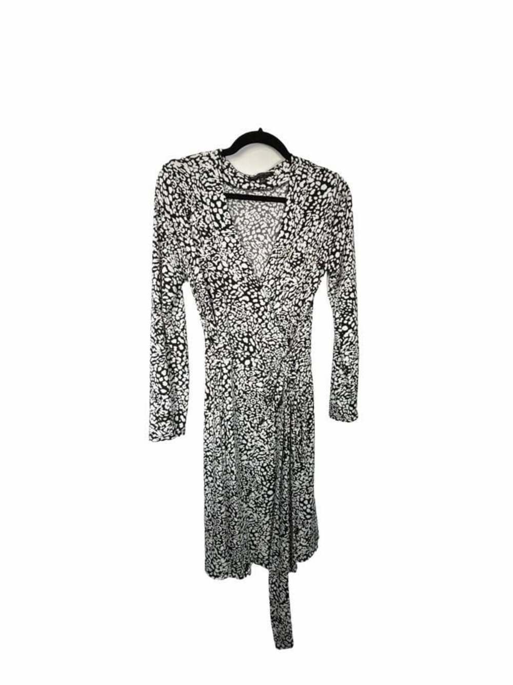 Banana Republic Black and White Abstract Animal Print Long Sleeve Wrap Dress_130